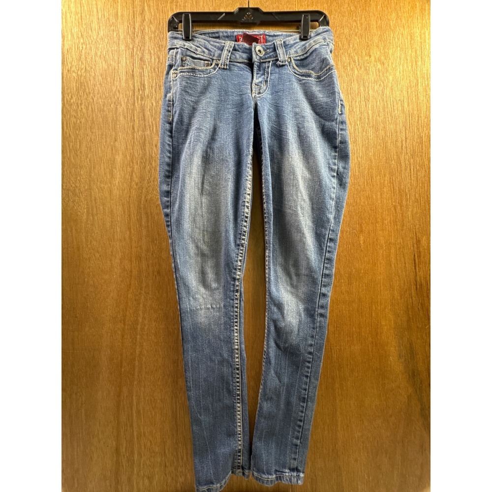 Red Rivet Skinny Jeans Womens Size 3 Blue Denim Medium Wash Low Rise Embroidered